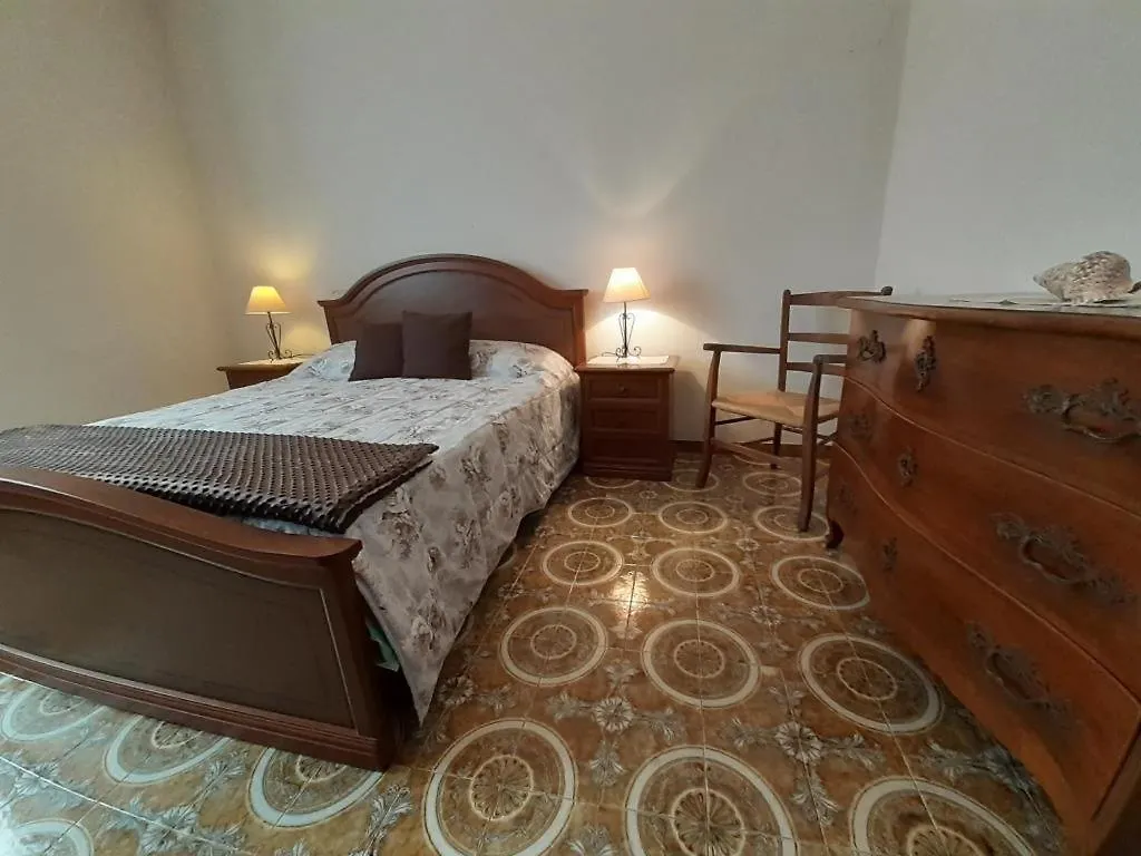 Homestay Casa Ombrina Apartment Orosei