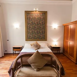 Monia Coliseum Apartamento Roma